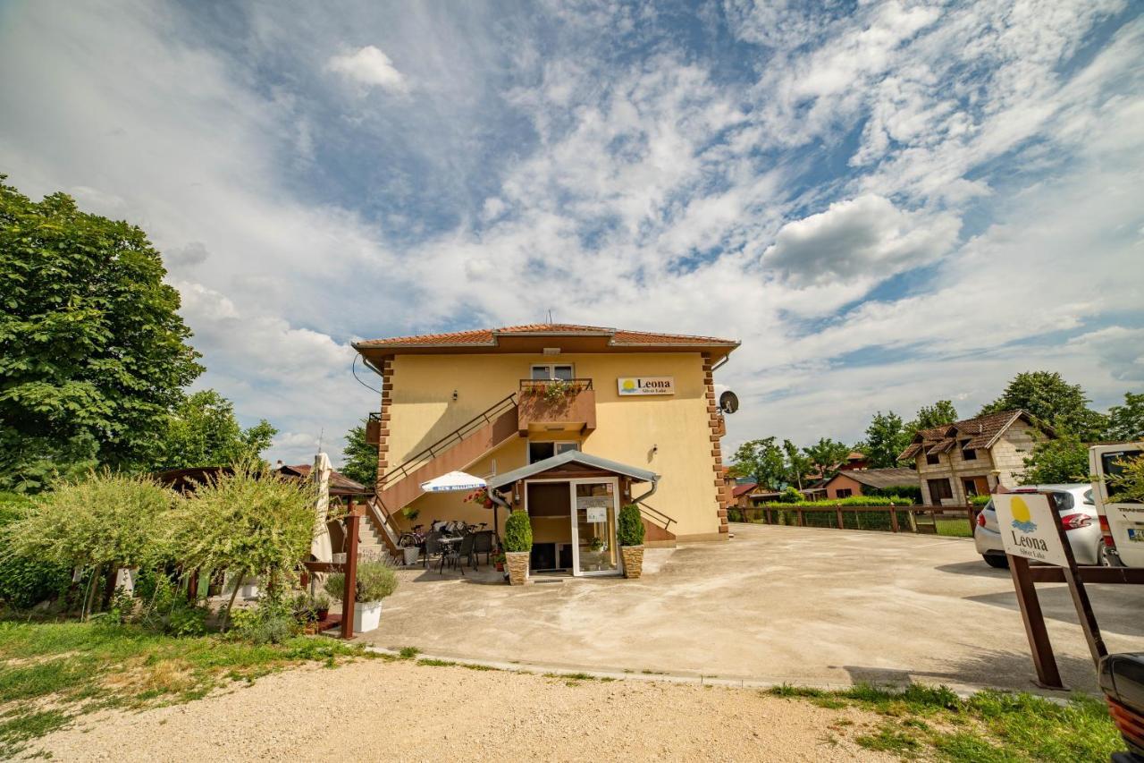 Aparthotel Prenociste Leona Veliko Gradište Exterior foto